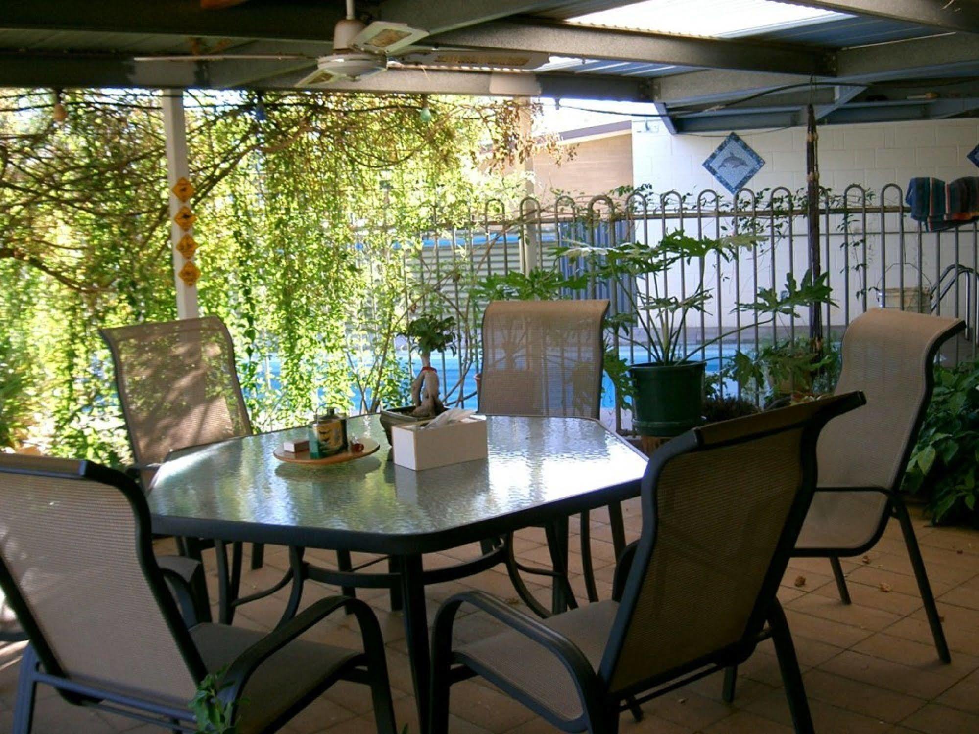 אליס ספרינגס Kathys Place Bed And Breakfast מראה חיצוני תמונה